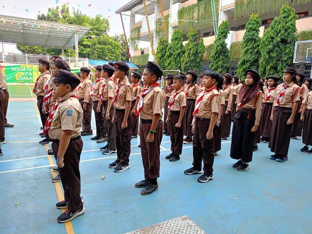 Memilih SD Berkualitas Aman
